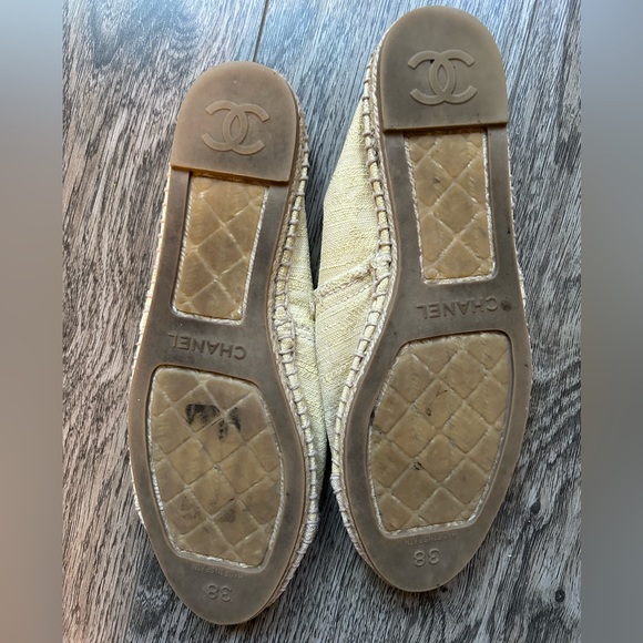CHANEL Espardrilles - Picture 2 of 5